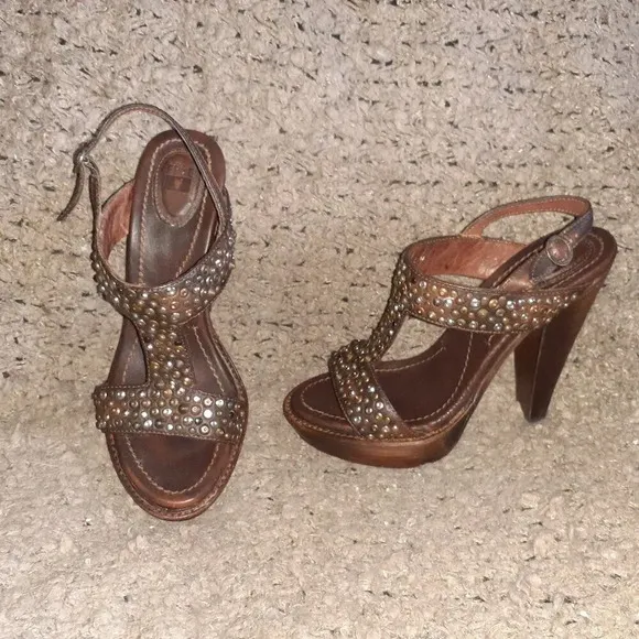FRYE-Joy T-Strap Studded Brown Leather- Block Heel-Platform-Sz 7B-Excellent