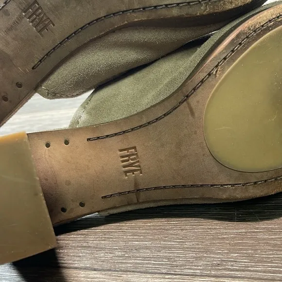 Frye suede leather sandals woman’s size 9.5