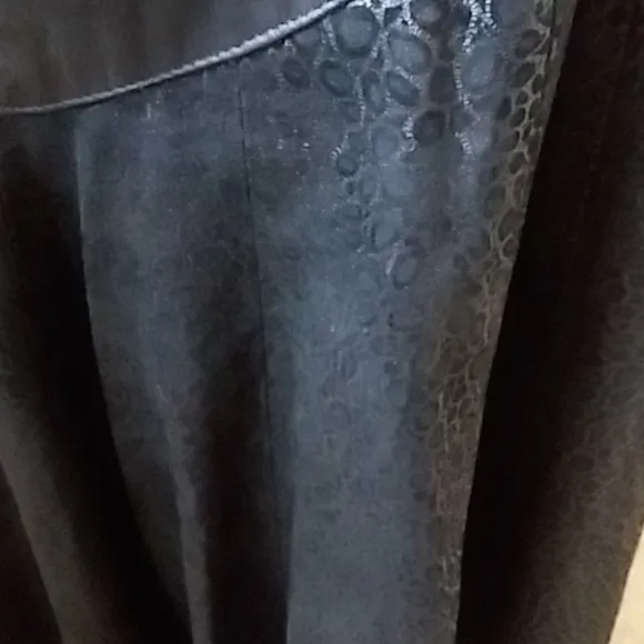 G-III  Genuine LEATHER SKIRT FASHIONS MADE IN THE U.S.A 390j