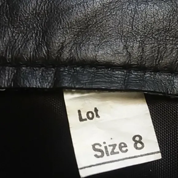 G-III  Genuine LEATHER SKIRT FASHIONS MADE IN THE U.S.A 390j