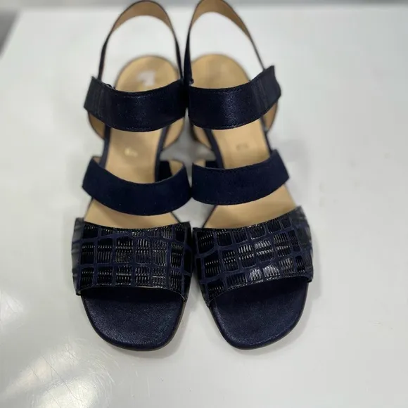 Gabor made in Portugal dark blue dressy sandals, NWOB. Euro size 6.5 , US 9