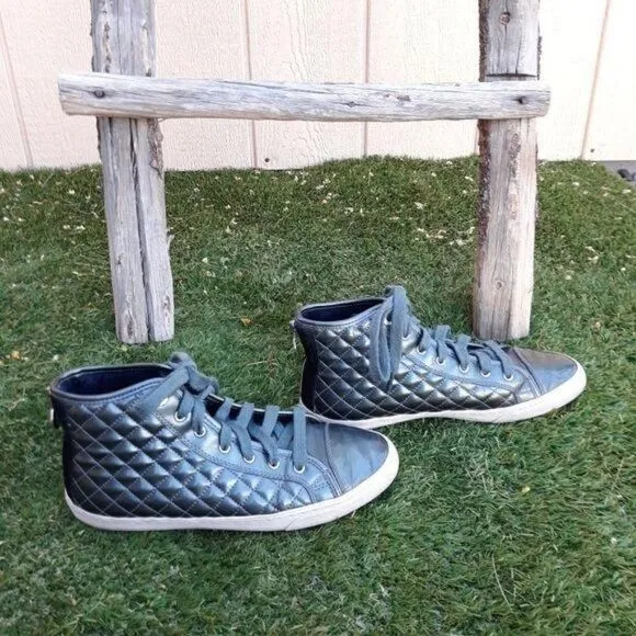 Geox Quilted Patent Leather Lace Up High Top Fashion Sneaker Teal Green Sz 9