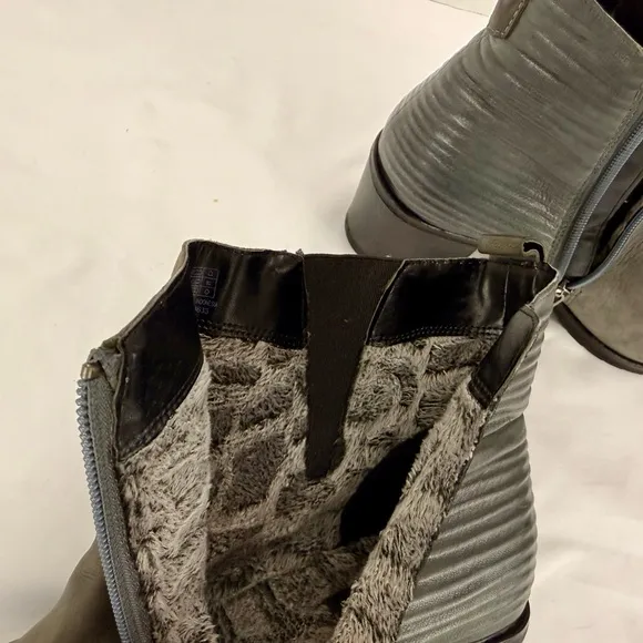 Gerry Weber / Josef Siebel Gray Black Ankle Boots Size 38 EU US 7.5 Chunky Heel