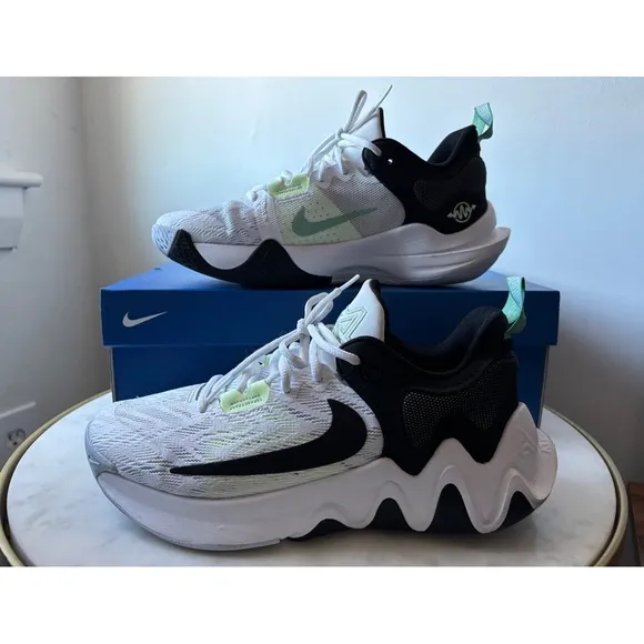 Giannis Immortality 2 Nike Basketball Sneakers