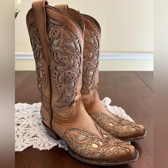 Girls Corral Snip Toe Boots Sz 3.5