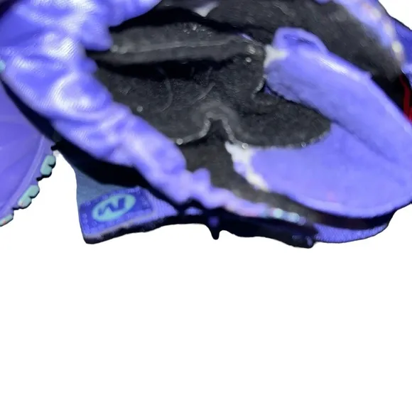 Girls Merrell toddler Snow Quest Lite Waterproof snow boots size 5 purple