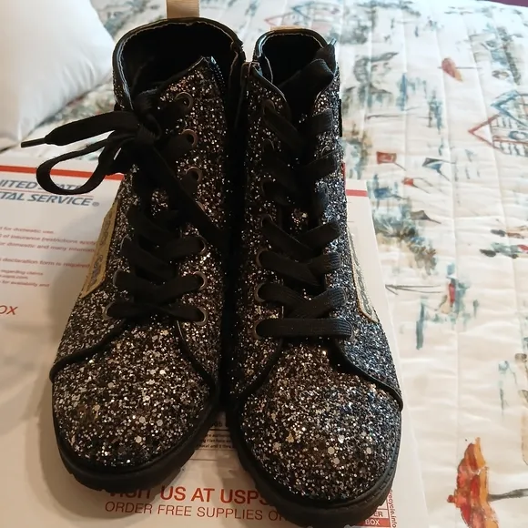 🧭GLITTER ankle boots excellent condition 3