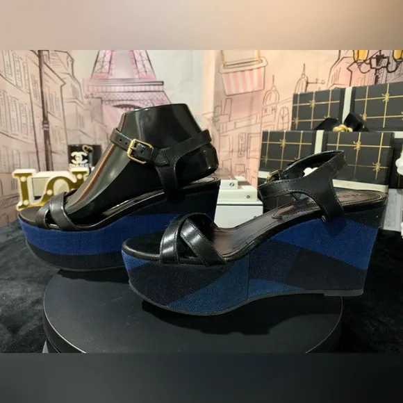 GUC💓Burberry Wedges sandals.