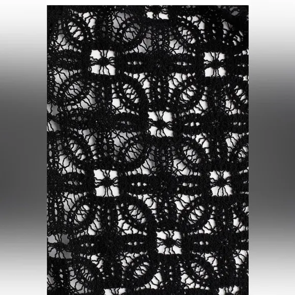 H&amp;M NWT black crochet knit button front long sleeve cardigan