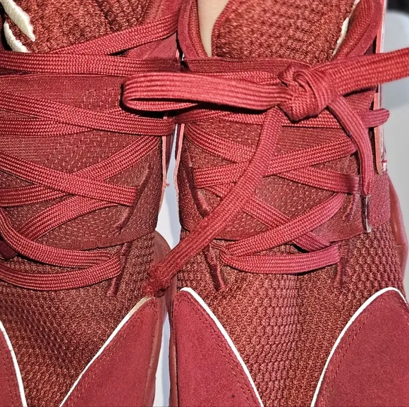 Harden Vol. 4 'Team Maroon