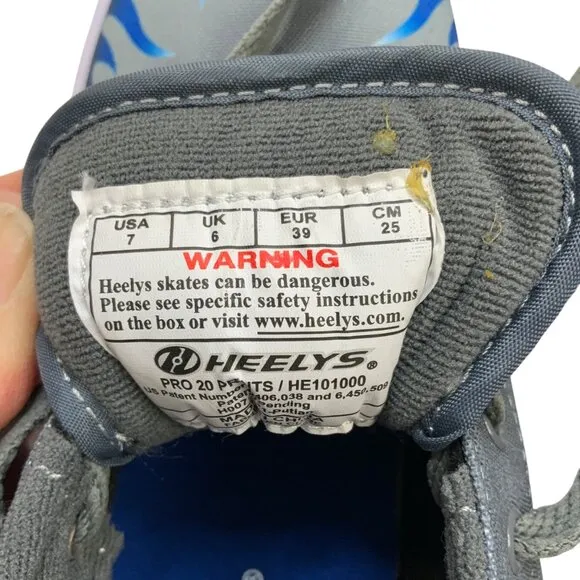 HEELYS Boys Pro 20 Prints Flames Wheels Sneakers 7 Gray Blue Graphics HE101000