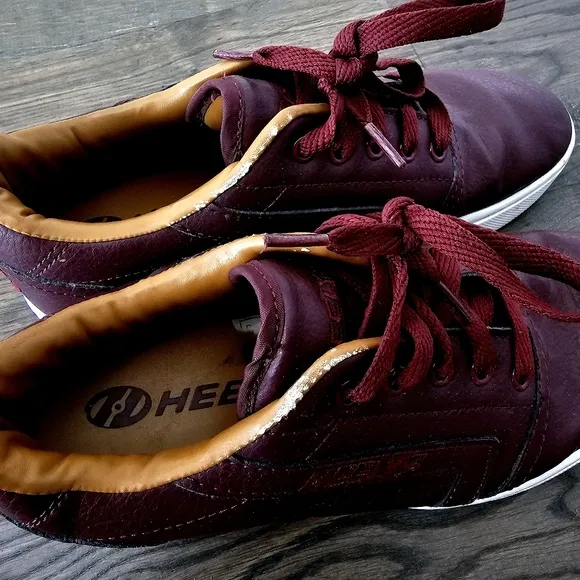 Heelys Burgundy Leather Sneakers With Wheels Sz 6
