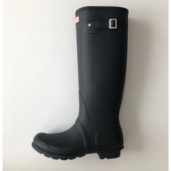 Hunter original tall rain boots black matte 9