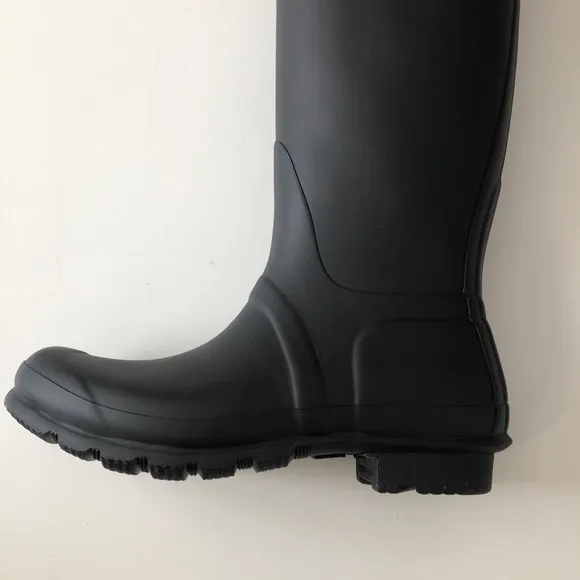 Hunter original tall rain boots black matte 9