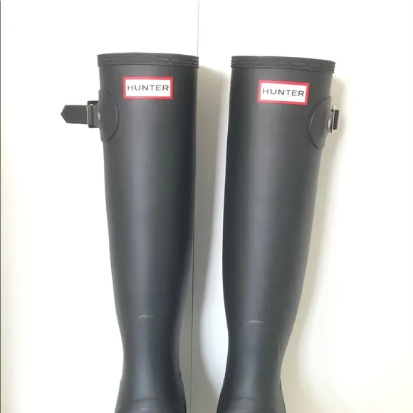 Hunter original tall rain boots black matte 9