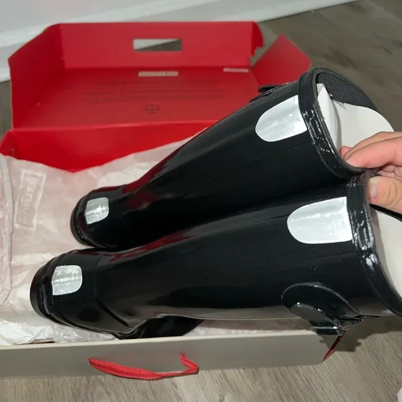 Hunter Unisex Gloss Original Kids Classic Rain Boots Little Kid Big Kid LIKE NEW