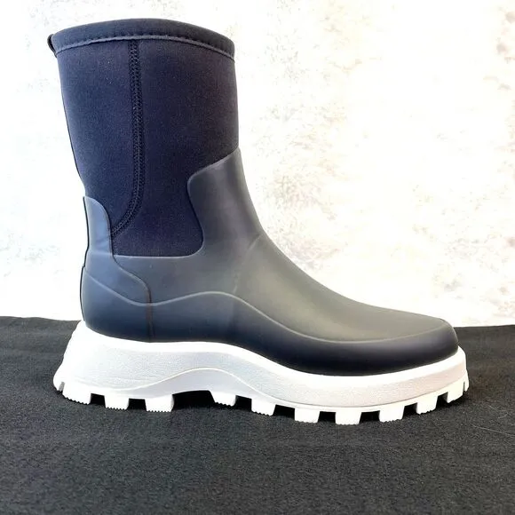Hunter Women's City Explorer Short‎ Black Boots WFS2238NRE White Sole 9 Chunky