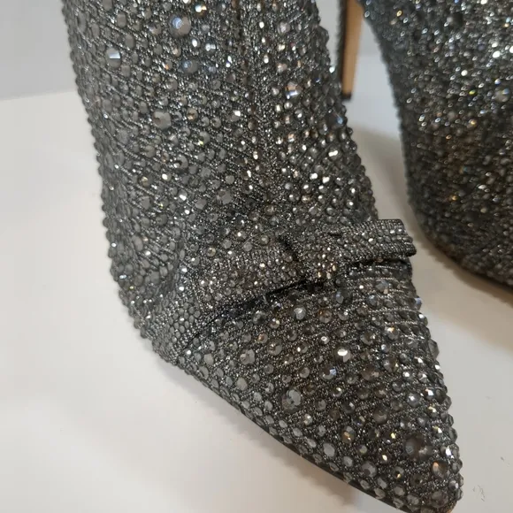 INC Ignacio womens pointed toe side zip rhinestone dark pewter boots size 7-1/2M