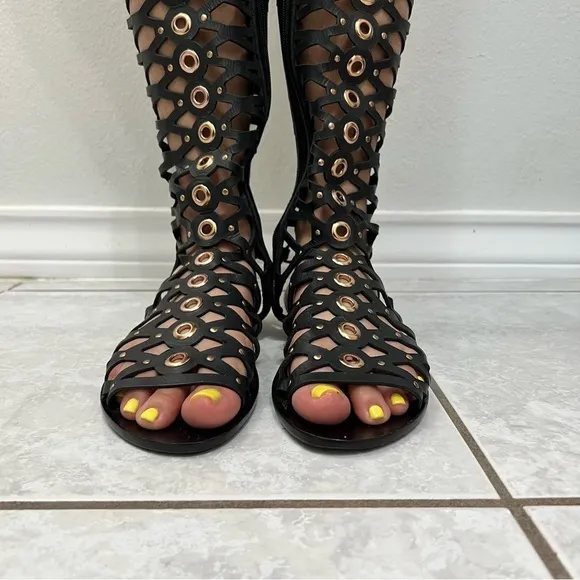 Ivy Kirzhner Black Leather Gladiator Sandals