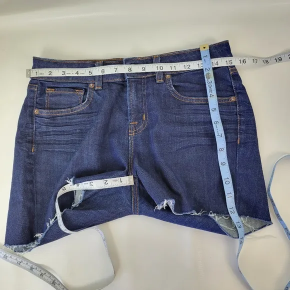 J BRAND Scarlett Cigarette Blue Jean Cutoffs Sz 30 Like New