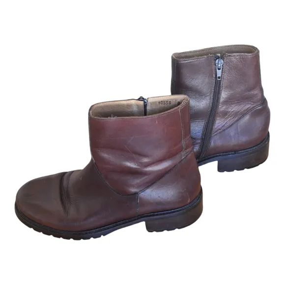 J. Crew Made in Italy Chelsea Leather Boots Zippered Ankle Roomy Toe Brown 8