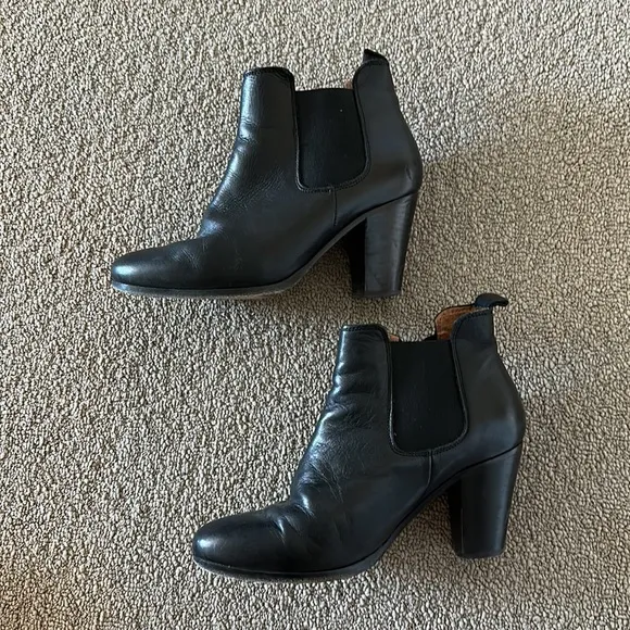 Jack Wills Barcombe leather Chelsea boot stacked heel chunky ankle bootie boots