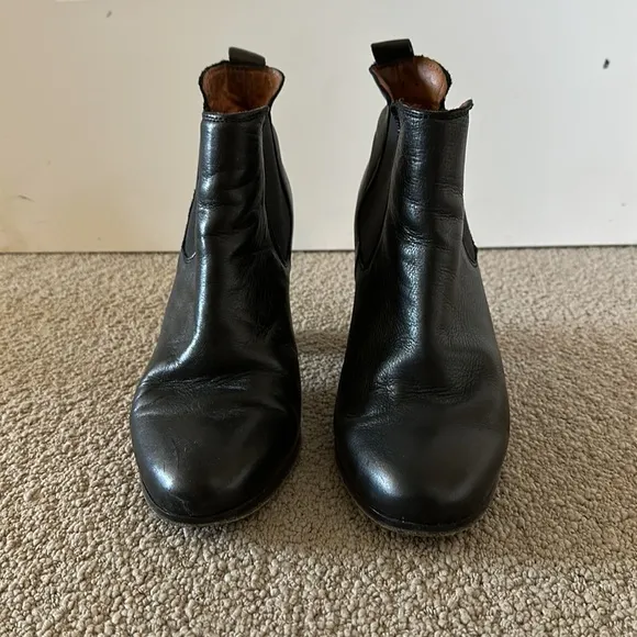Jack Wills Barcombe leather Chelsea boot stacked heel chunky ankle bootie boots