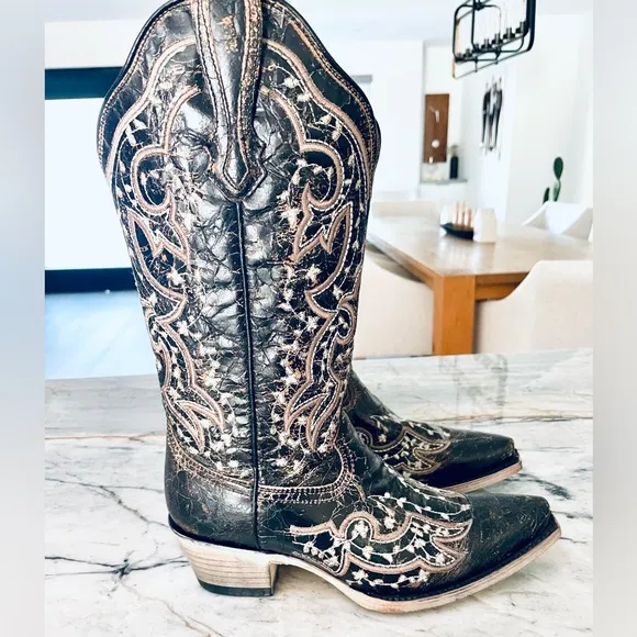 JB Dillon cowboy boots -dark brown/ cream stitching detail size 6.5 - 🤠