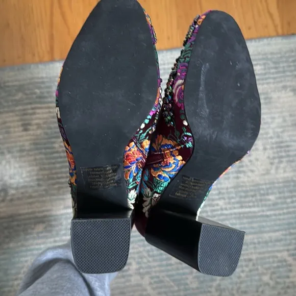 Jeffery Campbell Beaded Stratford Chunky Heel Boot 8 Wine Multi Floral Brocade