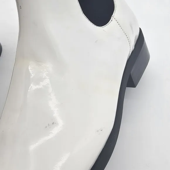 Jeffrey Campbell Emry Chelsea Boots Pointed Toe Side Panel White Leather Size 6