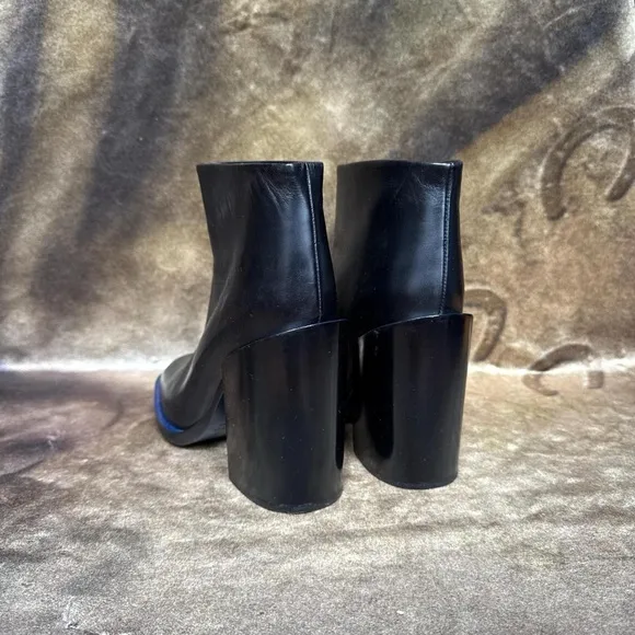 Jil Sander black leather slip on ankle boots chunky block heel blue trim 38.5