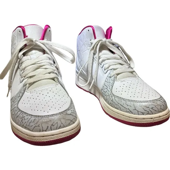 Jordan 1 Flight 3 Youth Size 7y White Red Athletic Training Basketball Sneakers