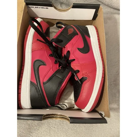 Jordan 1 Mid Reverse Bred Toddler Size 10c New 640735-660 Baby Infant Toddler