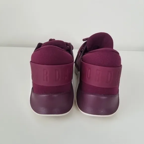 Jordan Flight Fresh Premium Bordeaux Basketball Sneakers Size 5.5Y