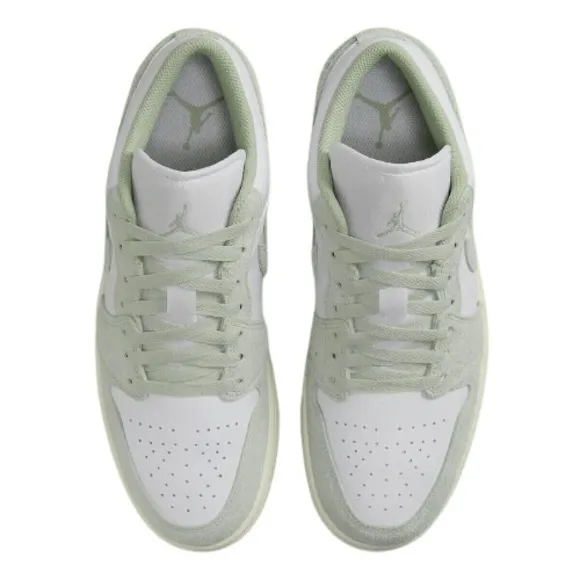 Jordan Mens Air Jordan 1 Low SE Basketball Sneakers Size 8.5