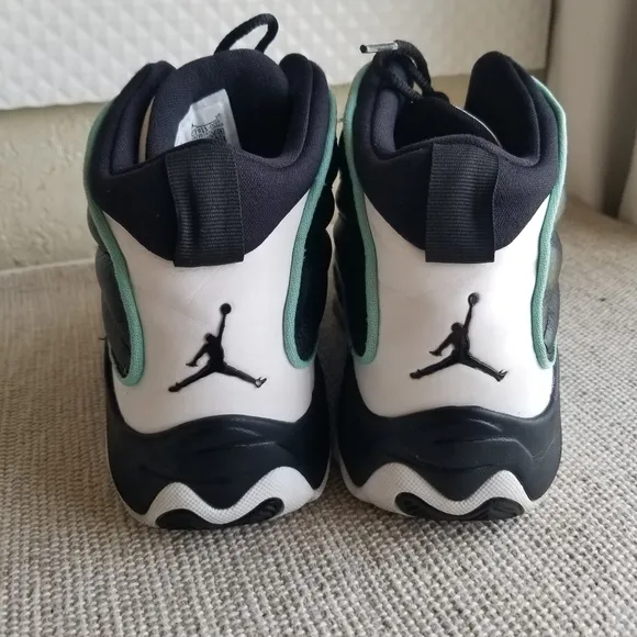 Jordan | Pro Strong Sneakers
