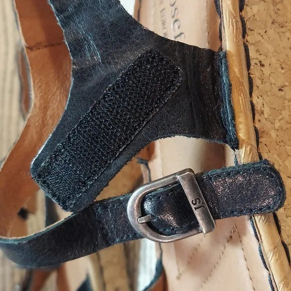 Josef Seibel women's black leather strappy sandals  Size 39