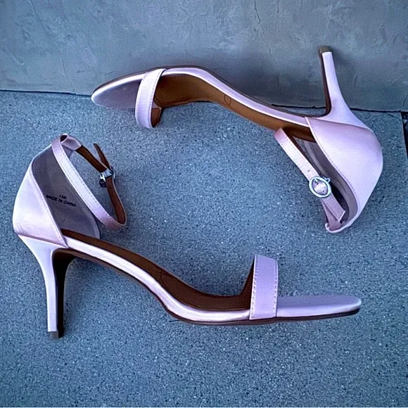J.Renee heels sandals satin Strappy stilettos women’s pastel pink NEW j. Renee