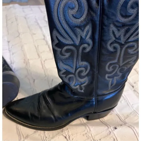 Justin Men's size 8.5EE Wide Classic Western Cowboy Boots Black Tooled Leather