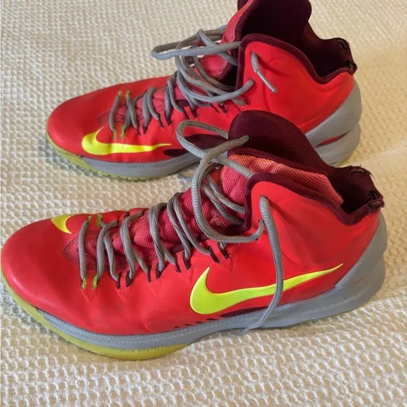 KD 5 ‘DMV’ Basketball Nike Red and Yellow High-Top Sneakers