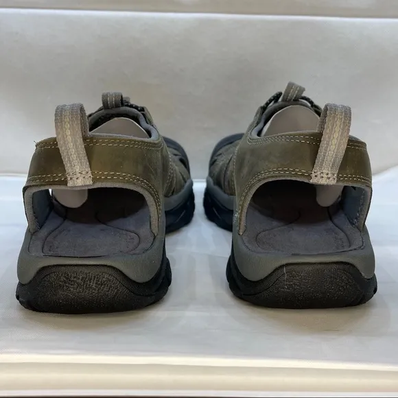 KEEN Newport Leather Sandals Neutral Gray Gargoyle 1010122 Men’s size 8