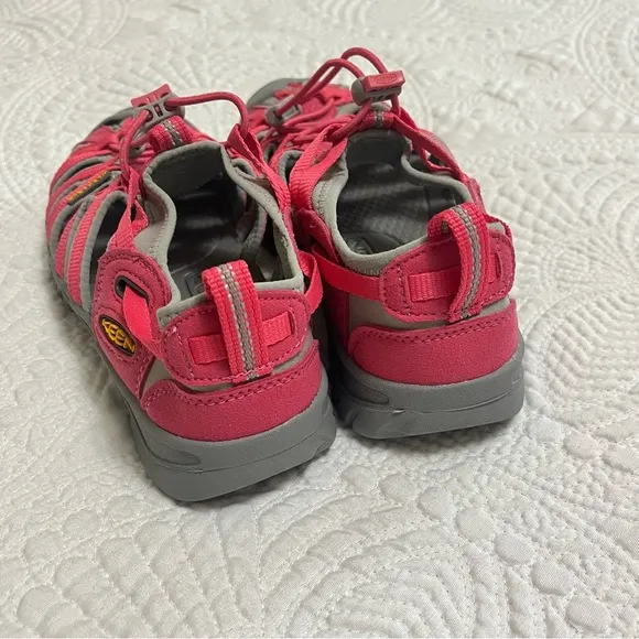 KEEN Newport Sandals Waterproof Outdoor Hiking Pink Gray Size Big Kid 3