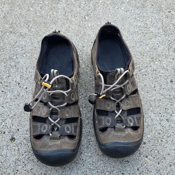 Keen Outdoor Sandals Men Size 11.5