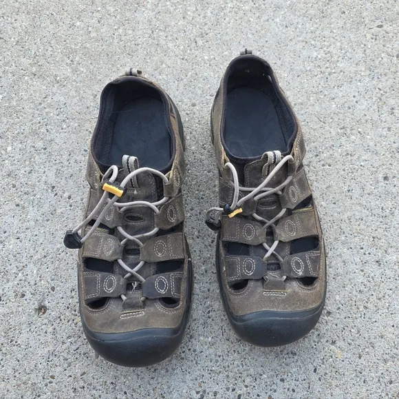 Keen Outdoor Sandals Men Size 11.5