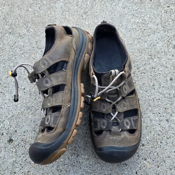 Keen Outdoor Sandals Men Size 11.5
