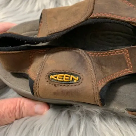 Keen Sandals Mens Newport Fisherman Brown Leather Slip On Water Hiking Outdoor
