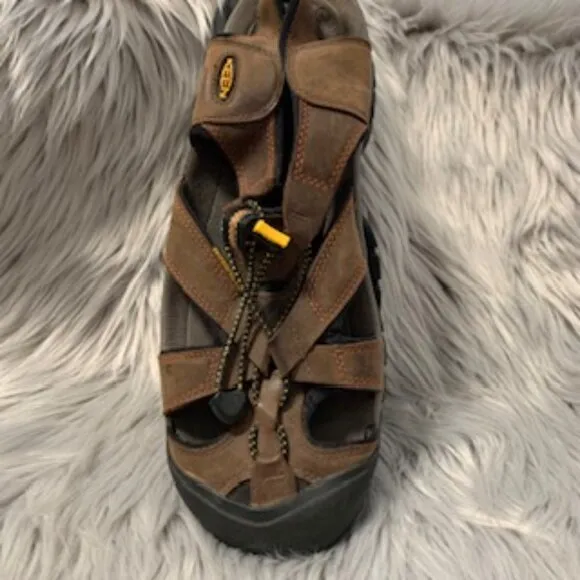 Keen Sandals Mens Newport Fisherman Brown Leather Slip On Water Hiking Outdoor