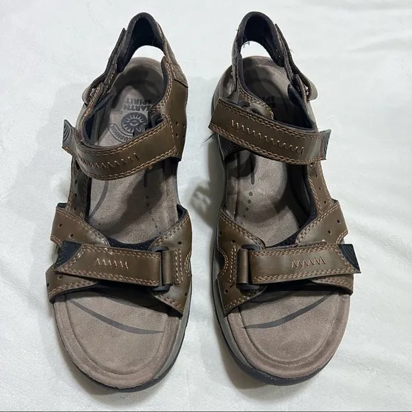 KHOMBU BLUE SHARK LEATHER AND EARTH SPIRIT BROWN BUNDLE SANDALS 13