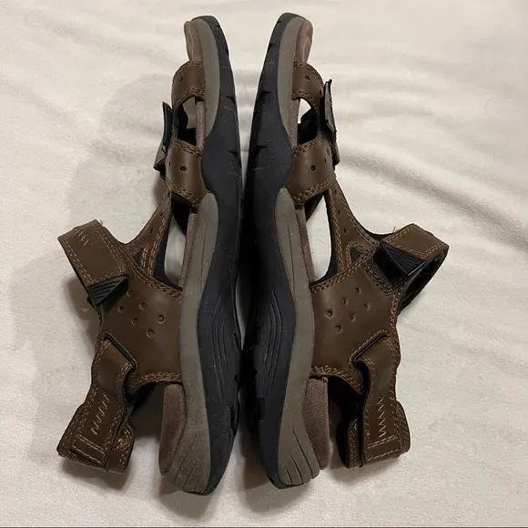 KHOMBU BLUE SHARK LEATHER AND EARTH SPIRIT BROWN BUNDLE SANDALS 13