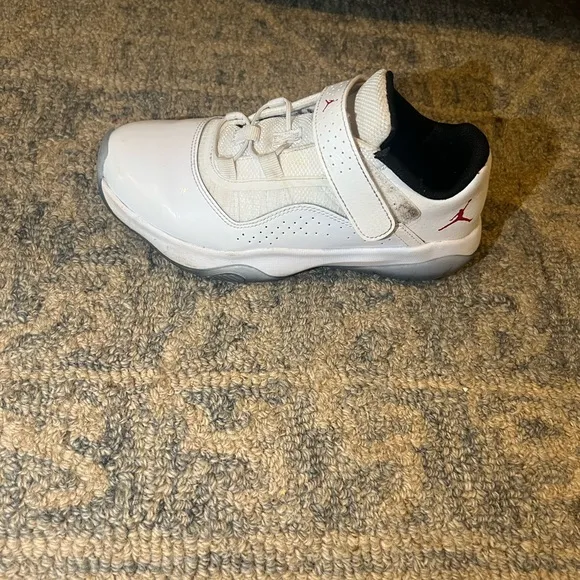 Kids Jordan Basketball Sneakers